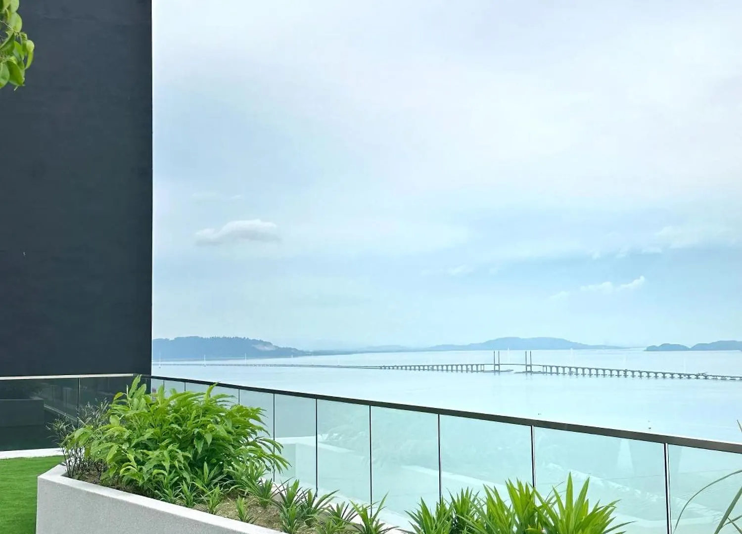 Nordichouse At Georgetown By Hanoverien Suites Jelutong